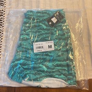 Ethika Women’s Raw Edge Short Size M